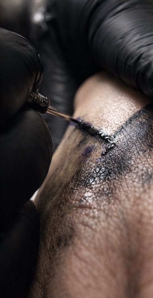 tatuaje handpoke artesanal sevilla centro tebori.jpg